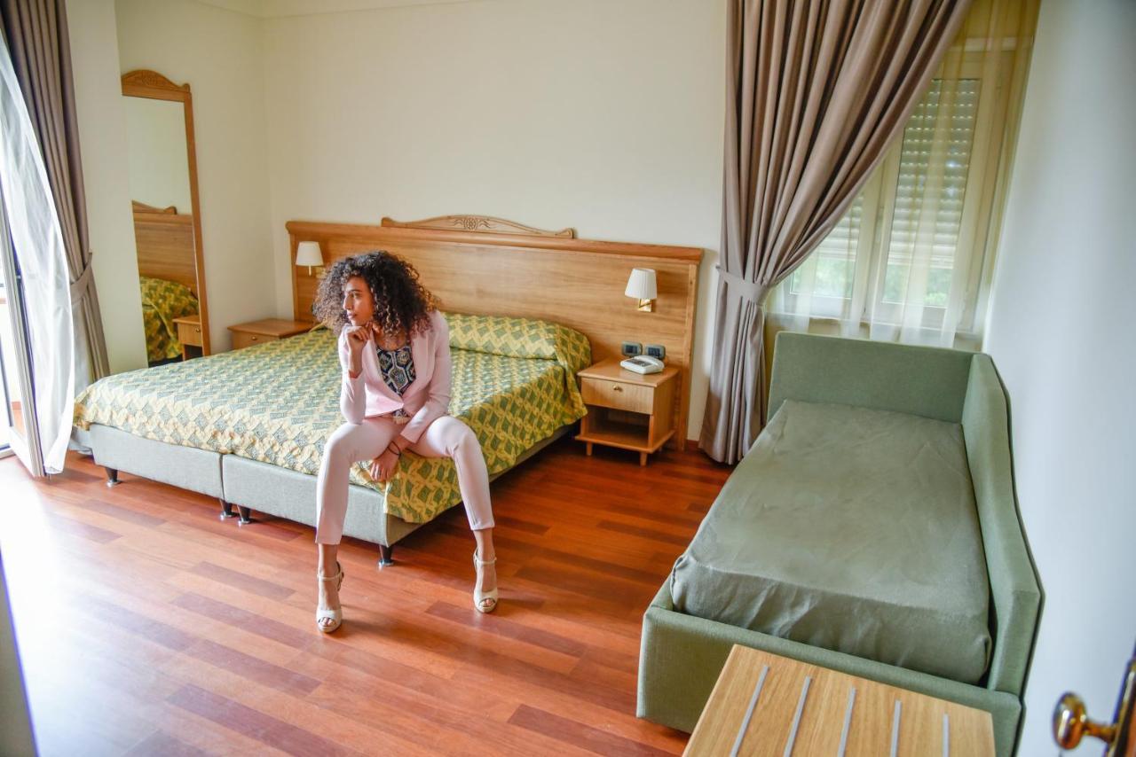 Hotel Park 108 Sport&Wellness Lorica Luaran gambar