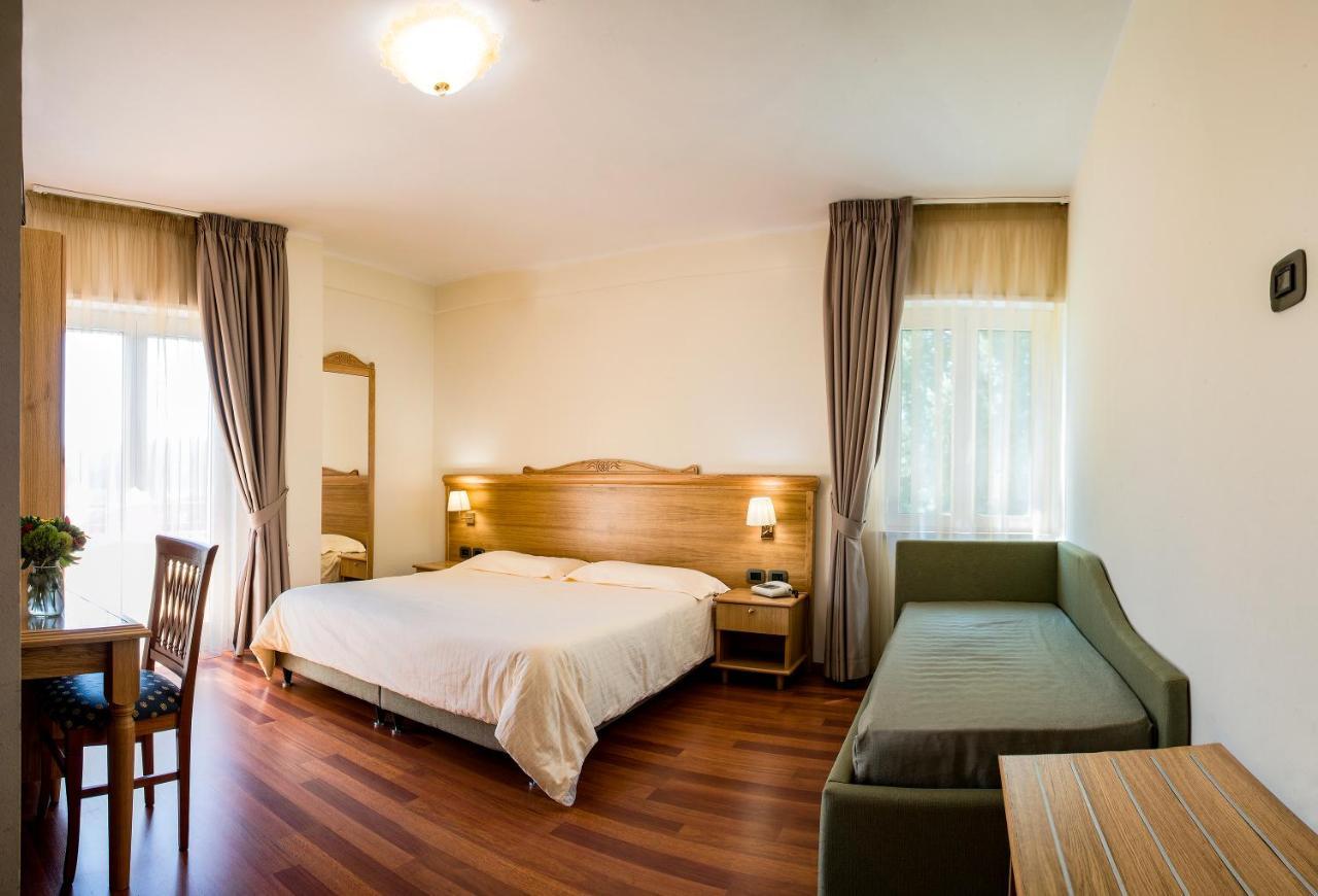 Hotel Park 108 Sport&Wellness Lorica Luaran gambar